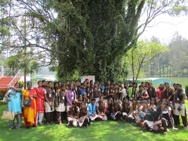 XII - STD TOUR PHOTOS 